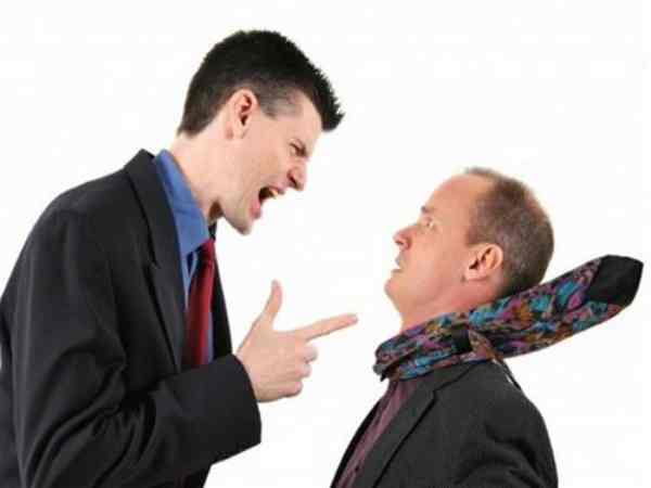 Mơ thấy Bị người khác mắng Mơ thấy Bị người khác mắng