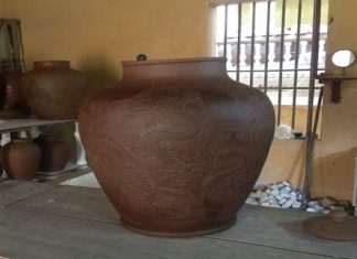 Mơ thấy cái chum có điềm báo gì và gợi ý số may mắn? Mơ thấy cái chum có điềm báo gì?