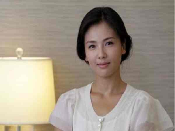 Mắt có lòng trắng lòng đen rõ ràng