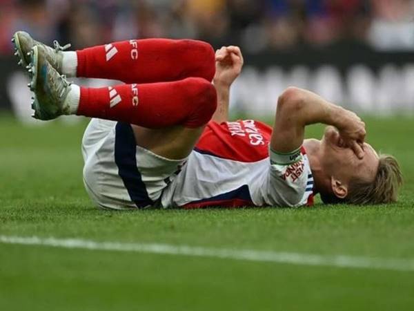 Tin Arsenal 5/5: Odegaard lên tiếng trấn an NHM Pháo thủ