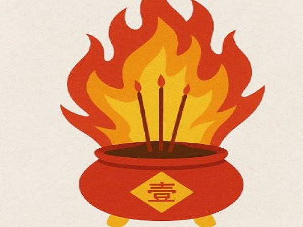 Ý nghĩa tâm linh của hiện tượng cháy bát hương đền Hùng