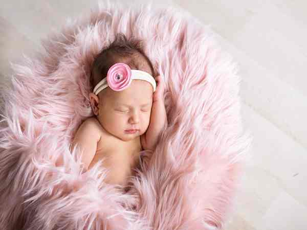 Đặt tên con gái họ Hoàng theo mệnh đặt tên con gái họ hoàng