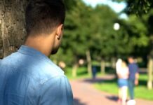 Mơ thấy người yêu cũ có người yêu mới có điềm gì?