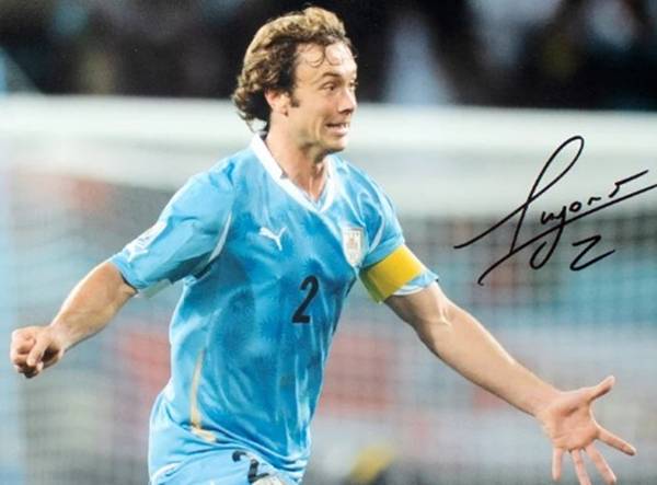 Hậu vệ của Uruguay Hậu vệ của Uruguay