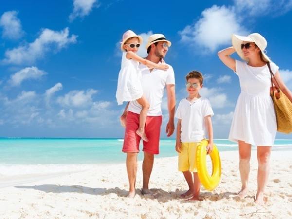 Mơ thấy đi biển cùng gia đình