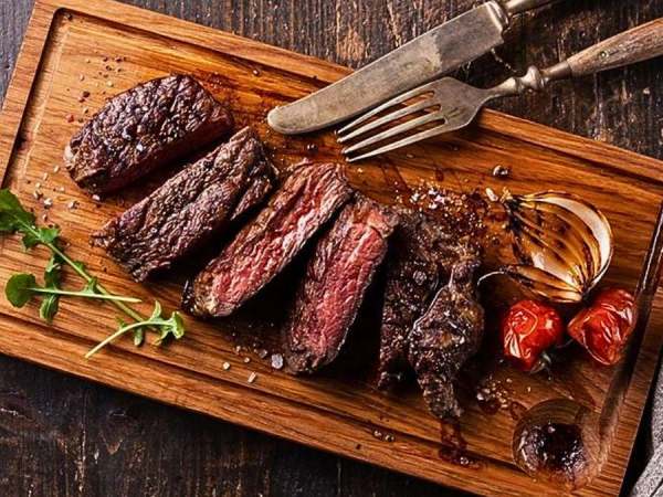 Luận giải ý nghĩa giấc mơ thấy thịt bò là điềm lành hay dữ?