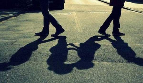 Mộng thấy bị người lạ đuổi theo